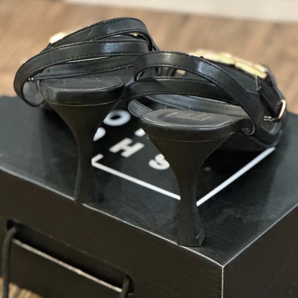 Lush Square Toe Heeled Sandal - Picture 3 of 6